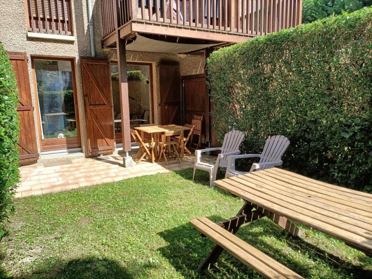 Apartament T2 Centre Avec Jardinet Bagnères-de-Luchon Zewnętrze zdjęcie